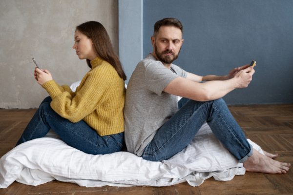 megcsalas2freepik-resized-970